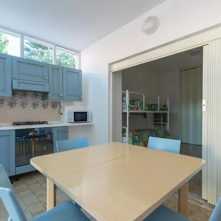 Apartment Splendid In With Swimming Pool *